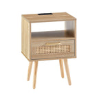15.75Tavolino in Rattan con Prese di Corrente e Porte USBComodino moderno con cassetto e gambe in legno massello,tavolino da salotto