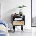 15.75Tavolino in Rattan con Prese di Corrente e Porte USBComodino moderno con cassetto e gambe in legno massello,tavolino da salotto