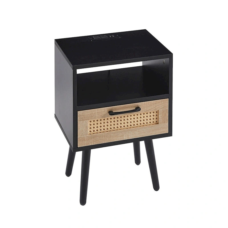 15.75Tavolino in Rattan con Prese di Corrente e Porte USBComodino moderno con cassetto e gambe in legno massello,tavolino da salotto